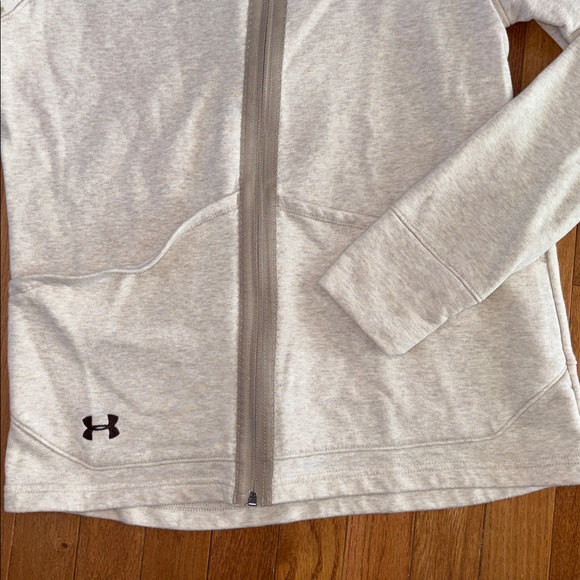 Under Armour Loose Fit Zip Sweatshirt Size Medium - Picture 3 of 7